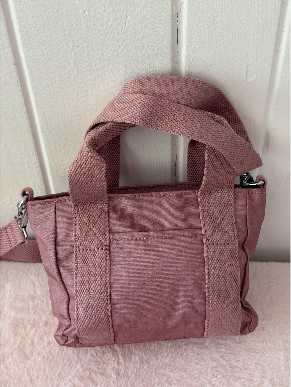 Kipling Small Dusty Rose Crossbody Bag with Adjustable Strap and Monkey Keychain - Picture 2 of 7